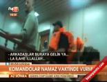 mavi marmara - Komandolar namaz vaktinde vurmuş Videosu