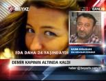 Demir kapı altında kaldı