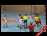kazim karabekir - Hentbol Sahasında Kavga Videosu