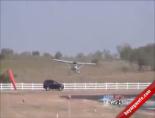 ucak kazasi - Uçak Cipe Böyle Çarptı Videosu