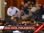 Ukrayna parlamentosu karıştı