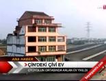 Çin'deki çivi ev yıkıldı