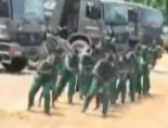 Gabon askerlerinin ilginç klibi