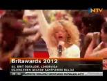 grammy - BRIT 2012 Ödül Töreninde Adele Damgası Videosu
