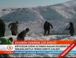 Evlerin üzeriene çığ düştü