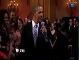 Obama Hem Dans Etti Hem Şarkı Söyledi