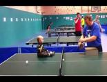 18 Aylık Bebekten Masa Tenisi Şovu