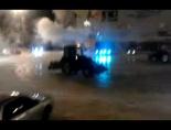 sibirya - Traktörlerin Buzda Dans Şovu Videosu