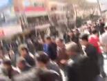 sivil polis - BDPli Göstericilere Linç Girişimi Videosu