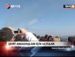 turk yildizlari - Şehit arkadaşları için uçtular Videosu