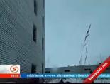 moskova - Kendisini inşaatın 4. katından aşağıya attı Videosu