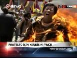hindistan - Protesto İçin Kendisini Yaktı Videosu