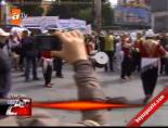 Taksim'de 'künefe' şöleni online video izle