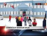 Öğrenciler Mahsur Kaldı