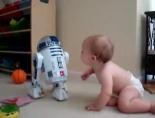 Bebek ve robot bir araya gelirse
