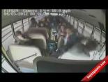 otobus soforu - 13 yaşında otobüsü durdurdu! Videosu