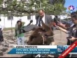 Eşekli Protesto online video izle