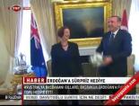 avustralya basbakani - Erdoğan'a sürpriz hediye Videosu