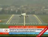 Uçakları Kağıt Gibi Uçurdu online video izle