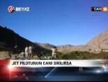 afganistan - Jet pilotunun canı sıkılırsa Videosu