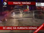 İki Araç da Hurdaya Döndü