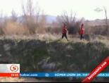 Otomobil dereye düştü