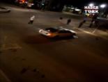 taksi soforu - Taksi Şoförü Kavga Ettiği Müşterisini Ezdi Videosu