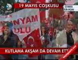 Türk Bayraklı Yürüyüş online video izle