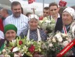 moskova - Buronovalı Babuşkalar (Nineler) Çiçeklerle Kaşılandı Videosu