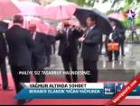 slovenya - Yağmur Altında Sohbet Videosu