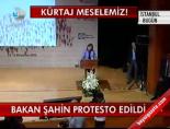 Bakan Şahin Protesto Edildi online video izle
