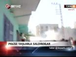 Polise taşlarla saldırdılar online video izle