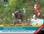 hindistan - Yolcu otobüsü uçuruma yuvarlandı Videosu