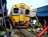 tren raylari - Dünyanın En Tehlikeli Pazarı Videosu