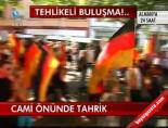 berlin - Cami önünde tahrik Videosu