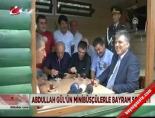 Abdullah Gül'ün minibüsçülerle bayram sohbeti online video izle