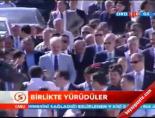 Birlikte Yürüdüler