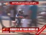motokros sampiyonasi - Motorlar havada uçuştu Videosu