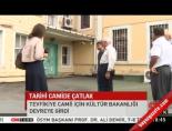 Tarihi camide çatlak