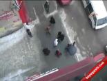 caykara caddesi - Kızlar Tekme-tokat Birbirlerine Girdi Videosu
