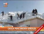 Okula pencereden girdiler online video izle