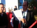 tahir sarikaya - MHP'liler Beyaz TV sunucusu Tahir Sarıkaya'yı protesto etti Videosu
