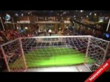 Beyaz Show - Beyazıt Öztürk ile Roberto Carlos Arasında Penaltı Atışları