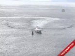 kacak multeci - Çeşme'de kaçakları taşıyan bot battı - İZMİR Videosu