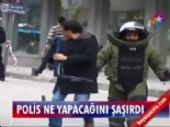 supheli paket - Polis ne yapacağını şaşırdı  Videosu