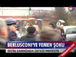 napoli - Berlusconi'ye Femen Şoku!  Videosu
