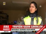 trafik polisi - Trafiğin kadın şahinleri  Videosu