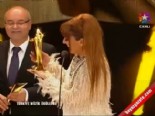 Yılın En İyi Şarkısı Demet Akalından Türkan Oldu (Kral Müzik Ödülleri 2013)