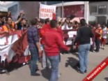Galatasaray Taraftarları Yıldırım Demiröreni İstifaya Çağırdı