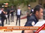 istanbul universitesi - Kitap yerine sopayla geldiler  Videosu